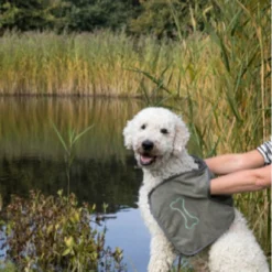 Trixie Serviette Avec Pochettes Pour Les Mains 78 X 32 Cm -Toutouly Soldes Magasin serviette pochette avec chien